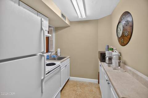 404 S Beach Street #1001, Daytona Beach FL - photo 12 of 37