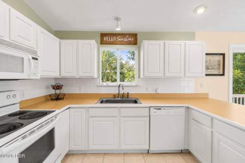 2722 Annette Street, Flagler Beach FL - photo 12 of 30
