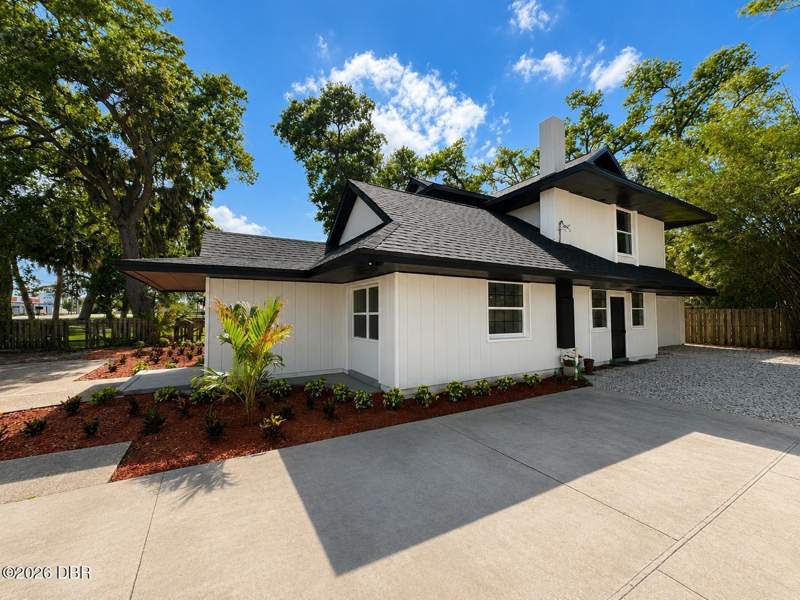 3 bedroom Single Family Residence at 332 Big Tree Road, Blake, South Daytona — photo 5