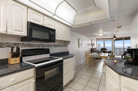 1051 Ocean Shore Boulevard #Ph4, Ormond Beach FL - photo 6 of 38