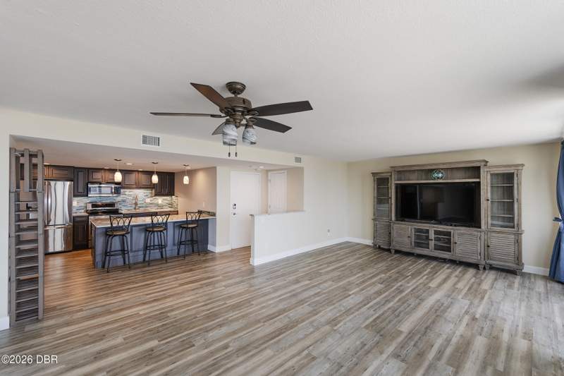 2 bedroom Condominium at 2900 N Atlantic Avenue #604, Ocean Ritz of Daytona, A Condo, The, Daytona Beach — photo 3