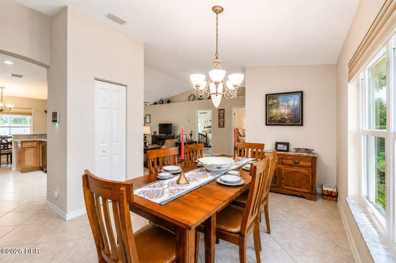 4 bedroom Single Family Residence at 633 Art Center Avenue, Turnbull Shores, New Smyrna Beach — photo 5