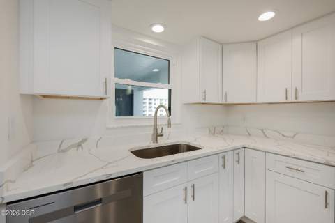3807 S Atlantic Avenue #503, Daytona Beach Shores FL - photo 8 of 65