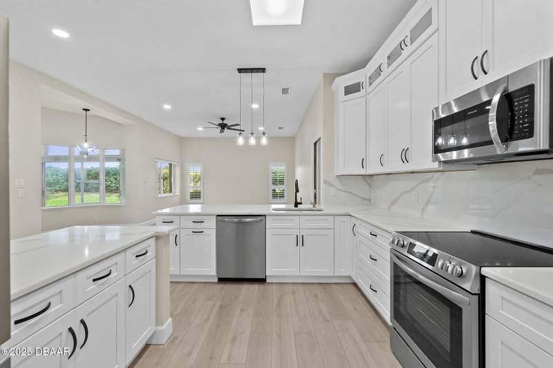 3 bedroom Single Family Residence at 38 Kingsley Circle, Plantation Bay, Ormond Beach — photo 2