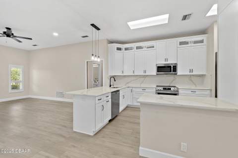 38 Kingsley Circle, Ormond Beach FL - photo 16 of 56