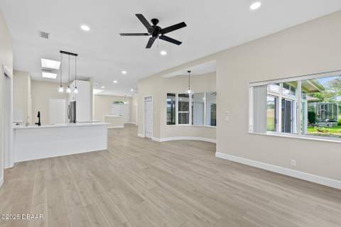 38 Kingsley Circle, Ormond Beach FL - photo 19 of 56