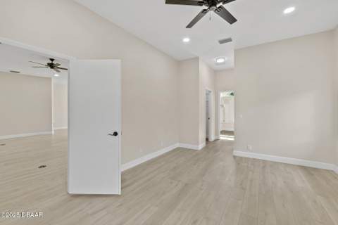38 Kingsley Circle, Ormond Beach FL - photo 23 of 56