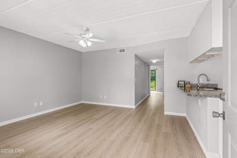 1601 Big Tree Road ##803, Daytona Beach FL - photo 9 of 29