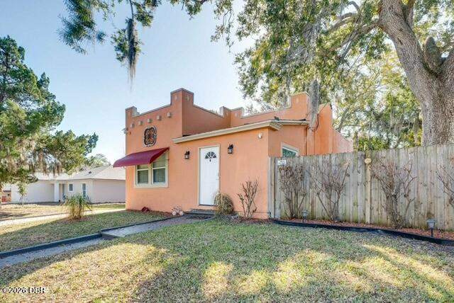 2 bedroom Single Family Residence at 221 Blanche Place, Rowladers, Daytona Beach — photo 2