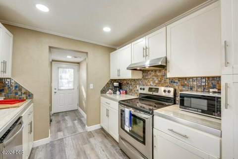 221 Blanche Place, Daytona Beach FL - photo 10 of 22