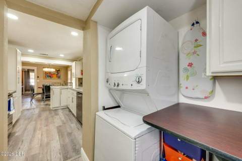 221 Blanche Place, Daytona Beach FL - photo 11 of 22