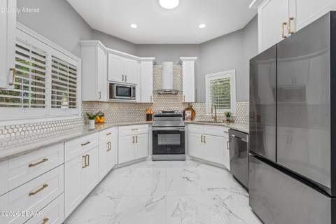 57 Bay Pointe Drive, Ormond Beach FL - photo 17 of 77