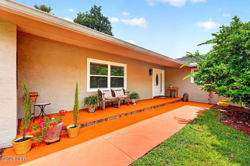 4 bedroom Single Family Residence at 20 Twin River Drive, Twin River Estates, Ormond Beach — photo 5
