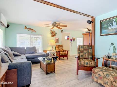 529 Bryant Street, Ormond Beach FL - photo 9 of 36