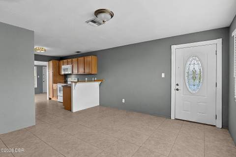 22 Beechwood Drive, Ormond Beach FL - photo 9 of 61