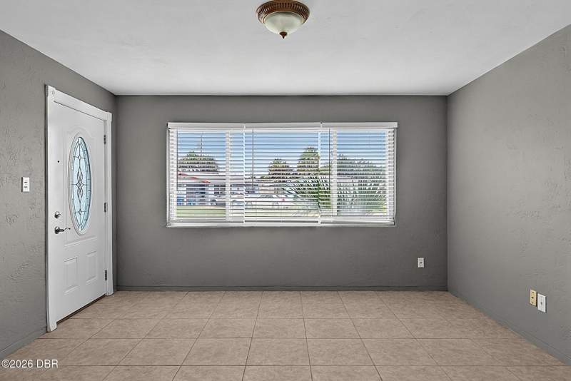 2 bedroom Single Family Residence at 22 Beechwood Drive, Ormond By The Sea, Ormond Beach — photo 5