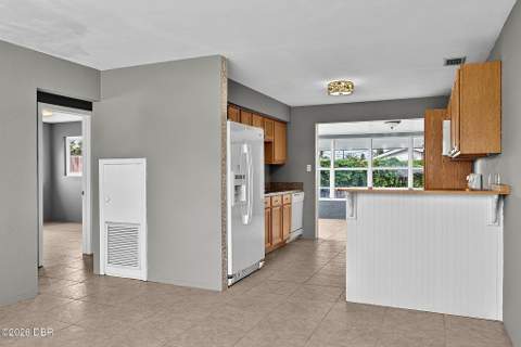 22 Beechwood Drive, Ormond Beach FL - photo 10 of 61