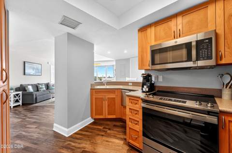 2625 S Atlantic Avenue #5SW, Daytona Beach Shores FL - photo 9 of 42