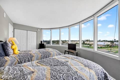2625 S Atlantic Avenue #5SW, Daytona Beach Shores FL - photo 20 of 42