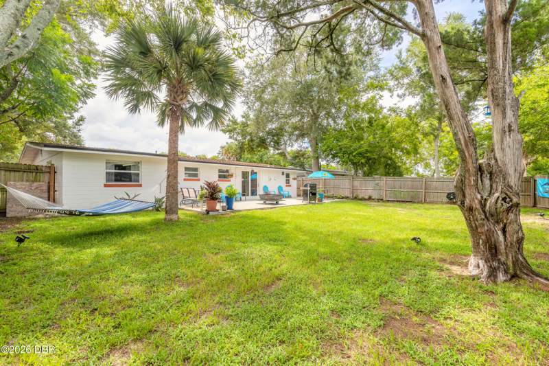 3 bedroom Single Family Residence at 1245 Essex Road, Lake Ellabella, Daytona Beach — photo 4