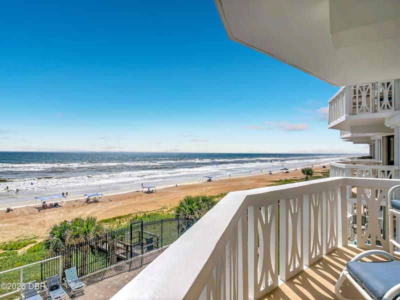 2 bedroom Condominium at 1051 Ocean Shore Boulevard #304, Van Lee, A Condo, The, Ormond Beach — photo 5