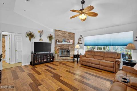 89 Robinson Drive, Palm Coast FL - photo 7 of 41
