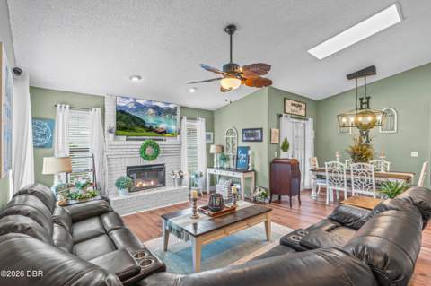918 N Lakewood Terrace, Port Orange FL - photo 6 of 42