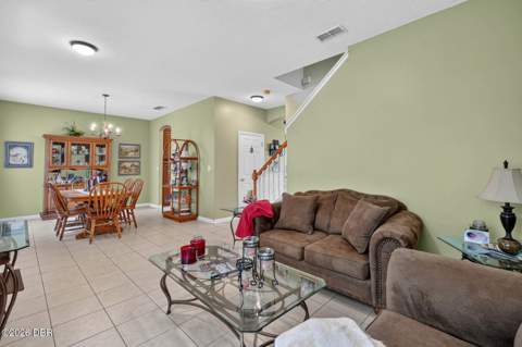 239 W Tarrington Drive, DeLand FL - photo 10 of 52