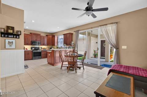 239 W Tarrington Drive, DeLand FL - photo 16 of 52