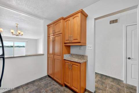2901 N Halifax Avenue #101, Daytona Beach FL - photo 11 of 32