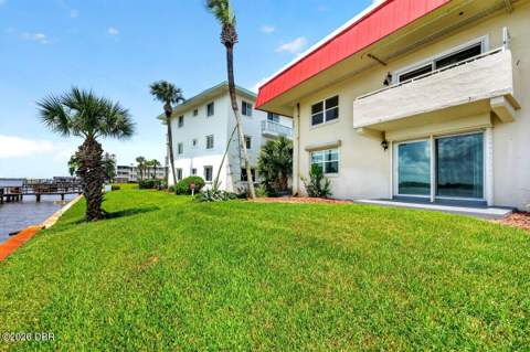 2901 N Halifax Avenue #101, Daytona Beach FL - photo 19 of 32