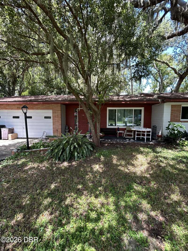 3 bedroom Single Family Residence at 840 Pineapple Road, Palm Grove, South Daytona — photo 1