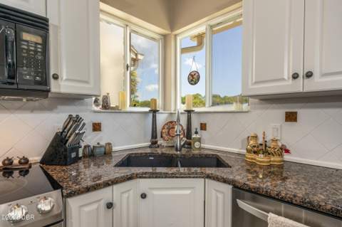 11 Magnolia Drive #11, Ormond Beach FL - photo 9 of 31