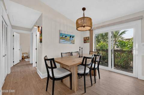 124 Avalon Drive, Ormond Beach FL - photo 8 of 36