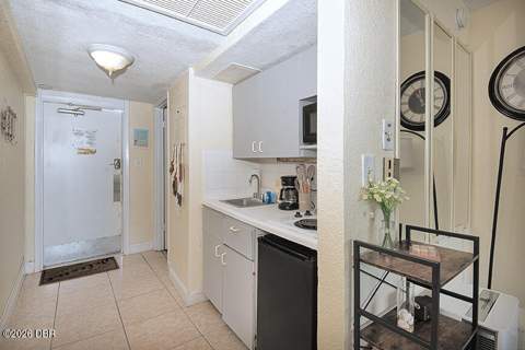 2301 S Atlantic Avenue #422, Daytona Beach Shores FL - photo 9 of 27
