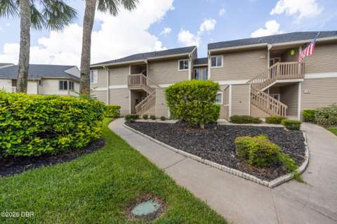 11 Magnolia Drive #11, Ormond Beach FL - photo 21 of 31