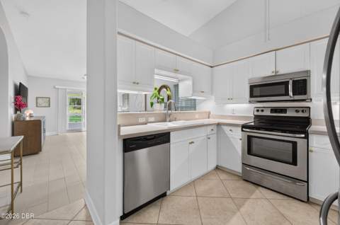 68 Golf Villa Drive, Port Orange FL - photo 7 of 23