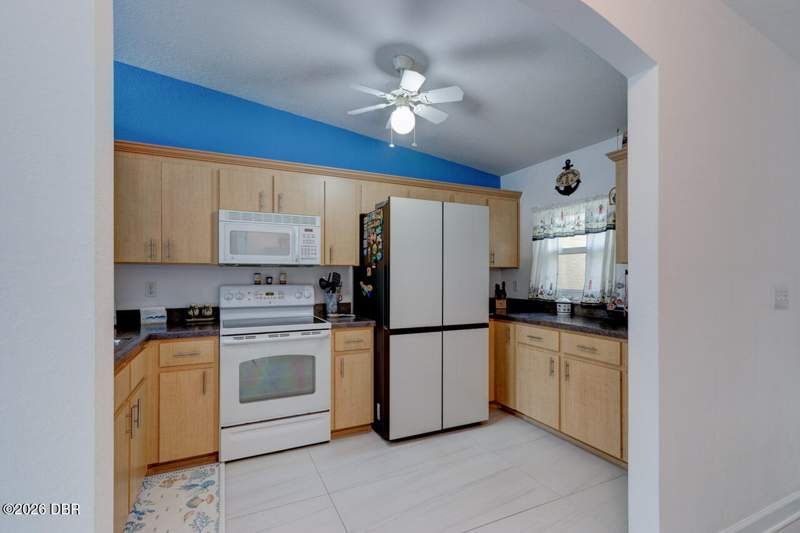 2 bedroom Townhouse at 2246 Hawks Cove Circle, Hawks Cove, New Smyrna Beach — photo 4