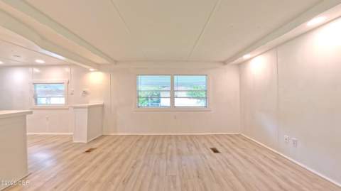 1517 Avenue C, Ormond Beach FL - photo 7 of 22