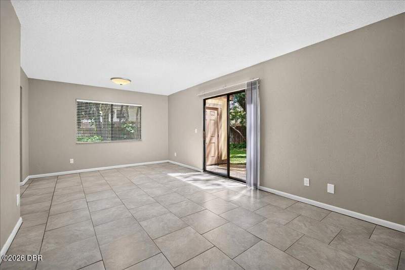 3 bedroom Townhouse at 5 Glen Arbor Park, Arbor Trails, Ormond Beach — photo 3