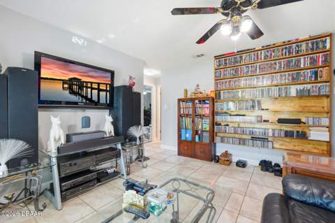 934 Wilmington Drive, Deltona FL - photo 17 of 43