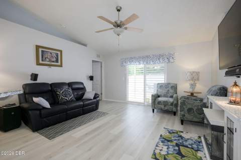 18 Phoenix Lane, Palm Coast FL - photo 17 of 40