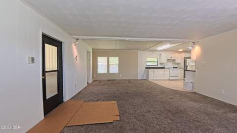 1304 Arroyo Parkway, Ormond Beach FL - photo 6 of 20
