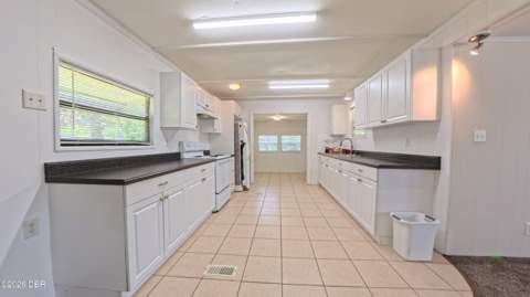 1304 Arroyo Parkway, Ormond Beach FL - photo 8 of 20