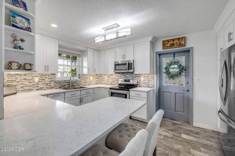 201 S Venetian Way, Port Orange FL - photo 14 of 65