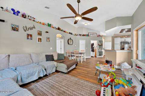 800 Coltra Lane, Deltona FL - photo 7 of 38