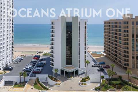 3013 S Atlantic Avenue #402, starter home for sale in Daytona Beach Shores