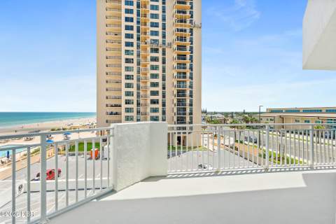 3047 S Atlantic Avenue #402, Daytona Beach Shores FL - photo 18 of 54