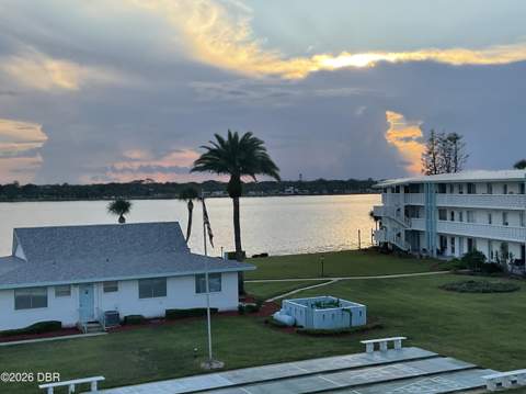 3013 N Halifax Avenue #B-35, Daytona Beach FL - photo 15 of 23