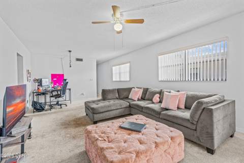 1504 Virginia Avenue #204, Daytona Beach FL - photo 8 of 27